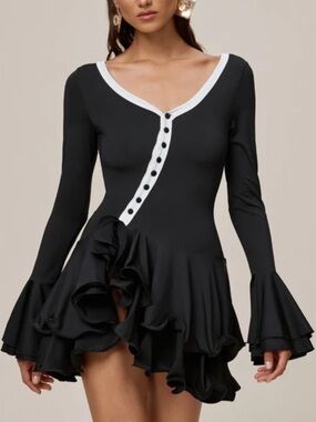Ruffle Mini Dress - Black with White Trim 🖤